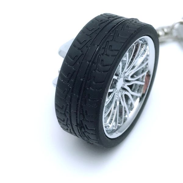 Breloc metalic anticoroziv, model roata auto tunning cu janta si disc de frana, 10 x 3.5 x 2 cm, Argintiu