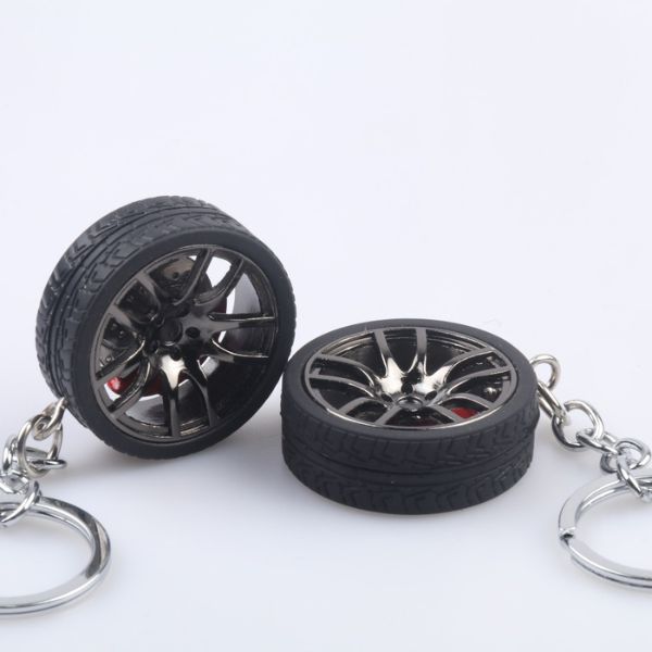 Breloc metalic anticoroziv, model roata auto tunning cu janta si disc de frana, 10 x 3.5 x 2 cm, Negru